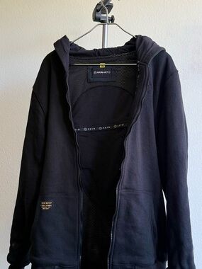 Akin Moto kevlar lined motorcycle Black Hooded Zip Jacket with armor pockets